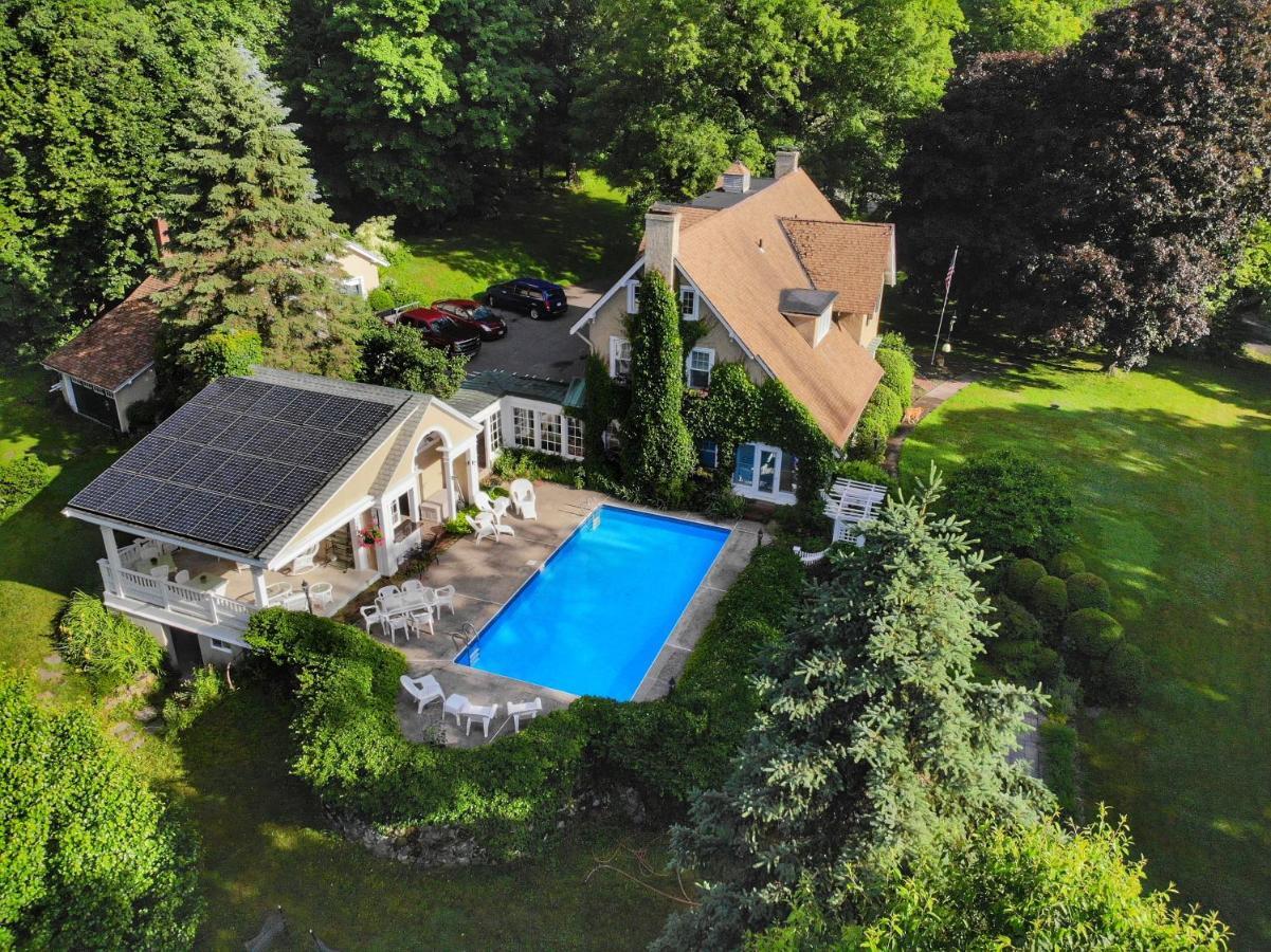 פיצ'בורג Howarth House Bed And Breakfast מראה חיצוני תמונה
