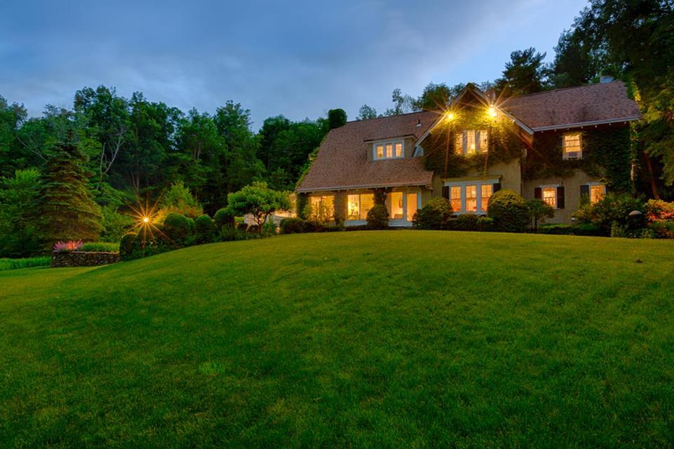 פיצ'בורג Howarth House Bed And Breakfast מראה חיצוני תמונה