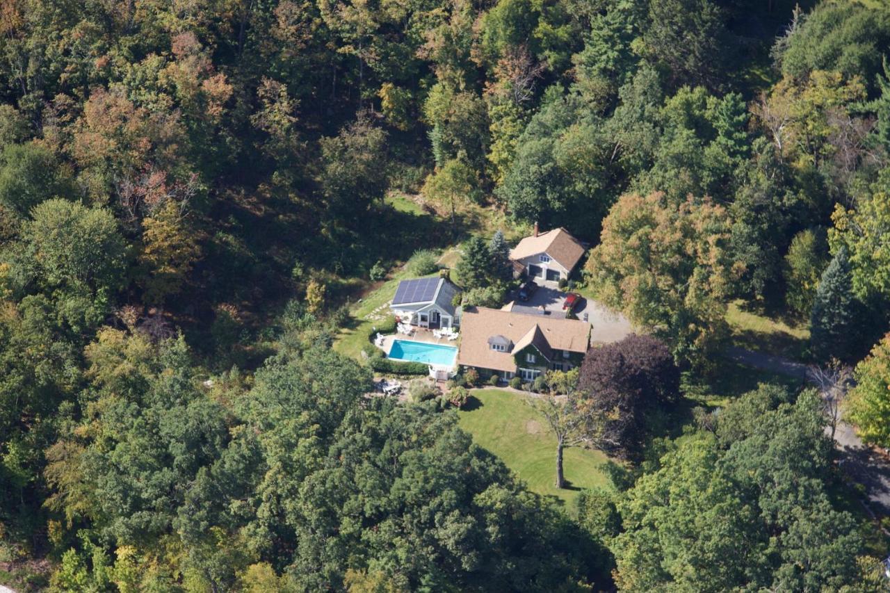 פיצ'בורג Howarth House Bed And Breakfast מראה חיצוני תמונה