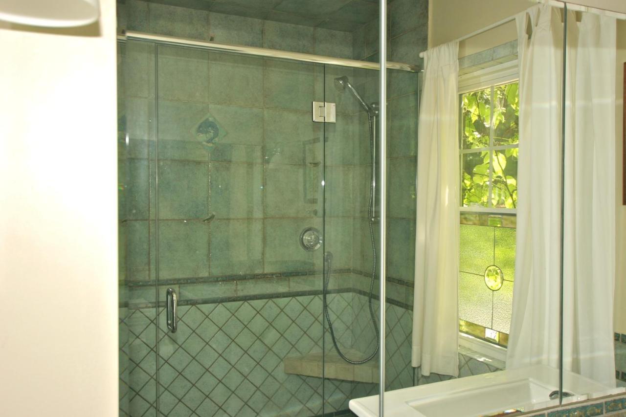 פיצ'בורג Howarth House Bed And Breakfast מראה חיצוני תמונה