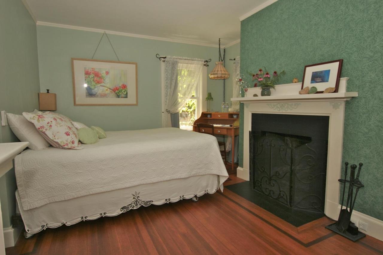 פיצ'בורג Howarth House Bed And Breakfast מראה חיצוני תמונה